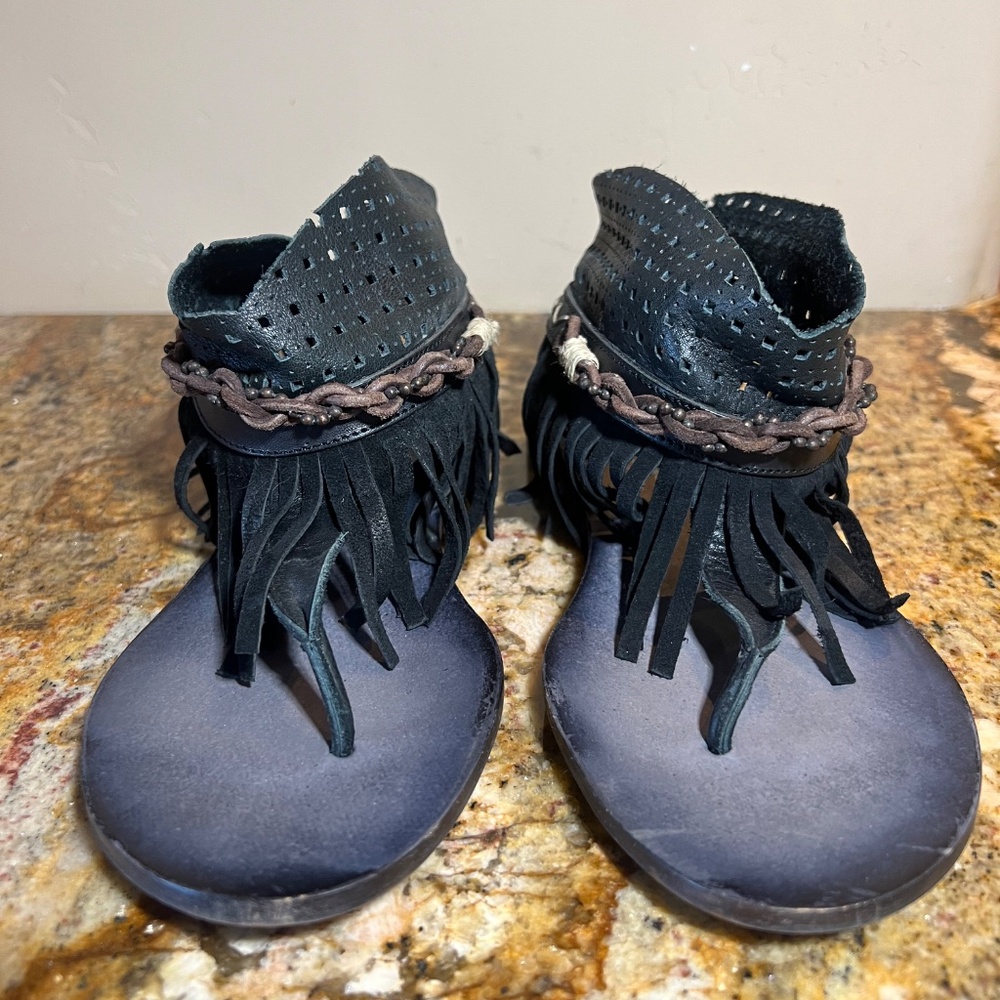 EUC Free People Journey Through Time Black Sandals Size 38/7 -7.5 Womens - Picture 3 of 8